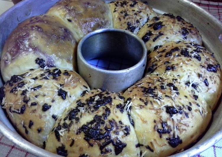 Resep Roti sobek baking pan oleh Dapoer Lia - Cookpad