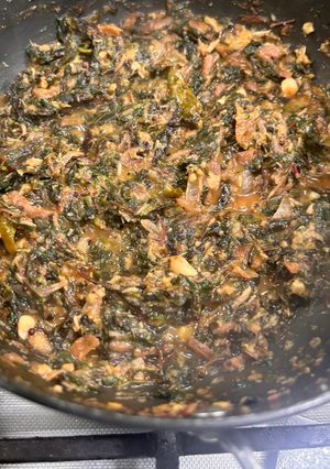 A picture of Lal saag.
