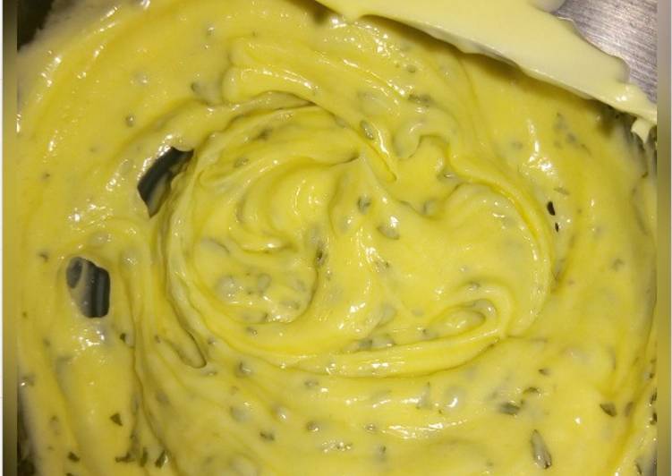 Steps to Prepare Speedy Garlicky Butter
