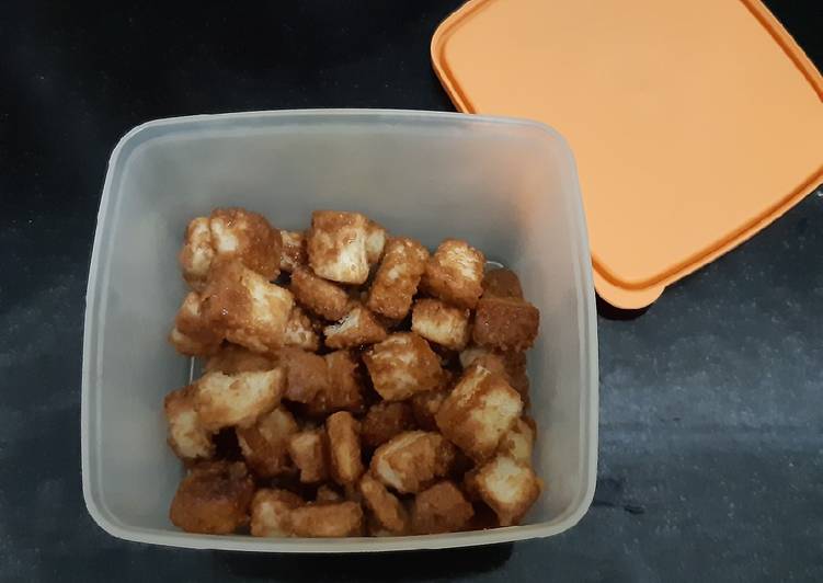 Crispy Caramel Crouton