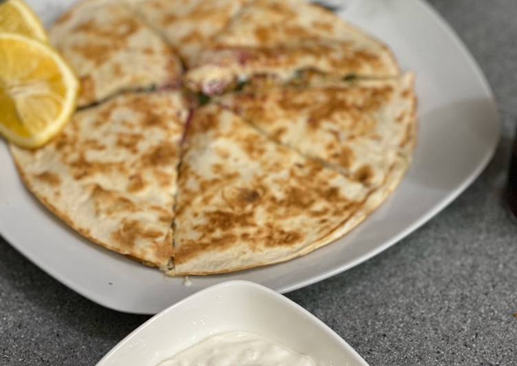 تورتيلا بالدجاج 🌮😋