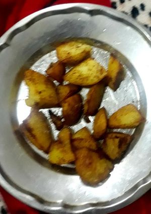 A picture of Aloo Chaat.