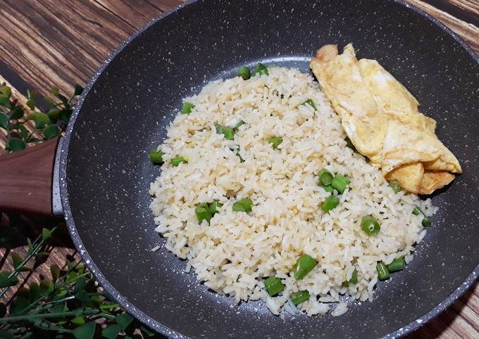 Recipe: Delicious NASI GORENG SIMPLE / NASI GORENG MARGARIN / Nasgor
Dadakan