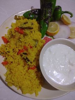 તવા પુલાવ (Tava Pulao Recipe In Gujarati) રેસીપી મુખ્ય ફોટો