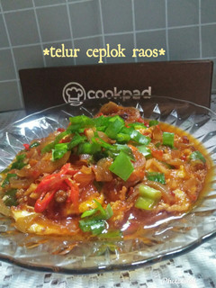 Foto resep *telur ceplok raos* nyemek