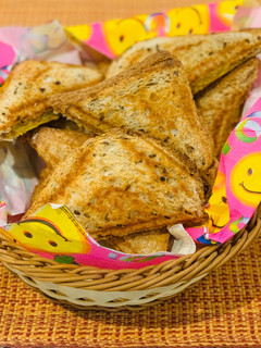A picture of Potato Sandwiches.
