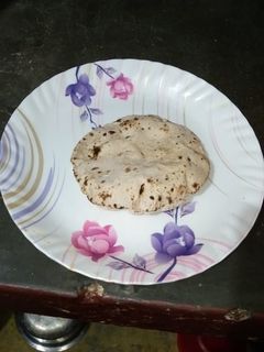 क्रिस्पी रोटी(Crispy roti recipe Hindi) रेसिपी मुख्य फोटो