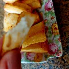 Mandioca frita (crocante por fora e cremosa por dentro) - Macaxeira frita, Aipim frito-レシピのメイン写真