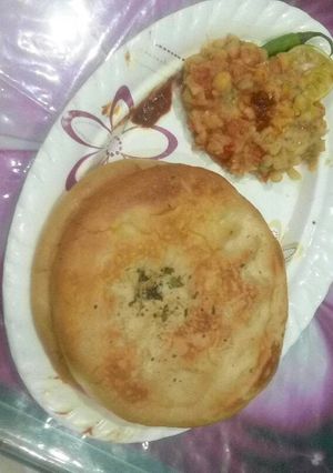 A picture of Matar and kulcha.