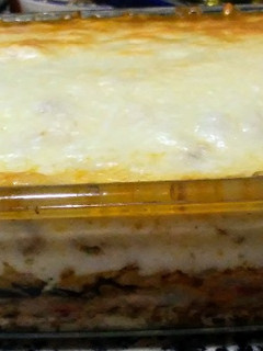 Una foto de Moussaka griega