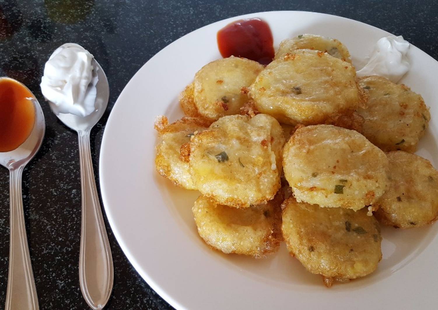 Potatoes Fritter Recipe by Tizz Cookpad