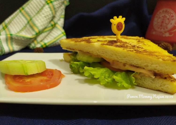 Sandwich Omelet Sederhana
