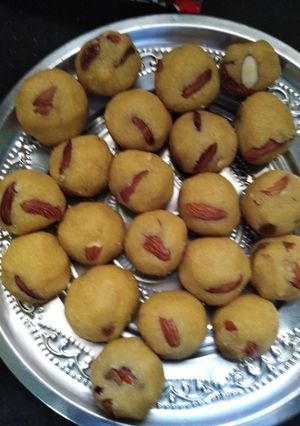 A picture of Special Laddu.