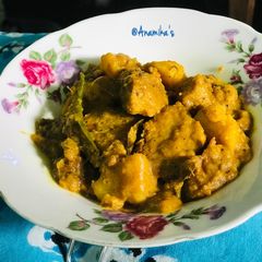 A picture of Dhnokar Dalna or Bengali Lentil Cake Curry (No Onion-Garlic).