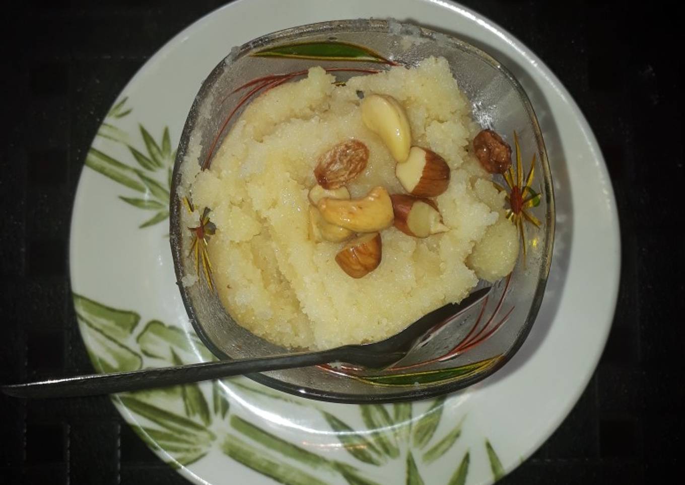 Sweet semonila/ suji Halwa