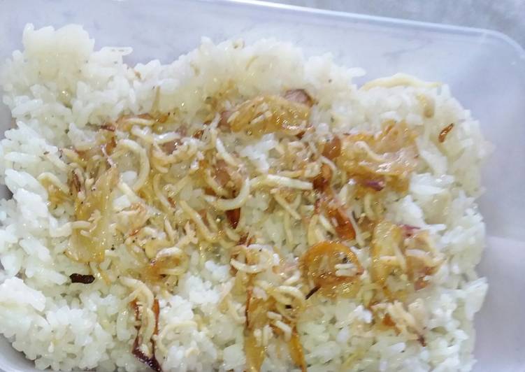 Resep Nasi Liwet Magicom ala Mom Switt