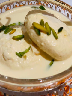 A picture of Rasmalai.
