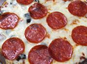 A picture of pepperoni pizza dip