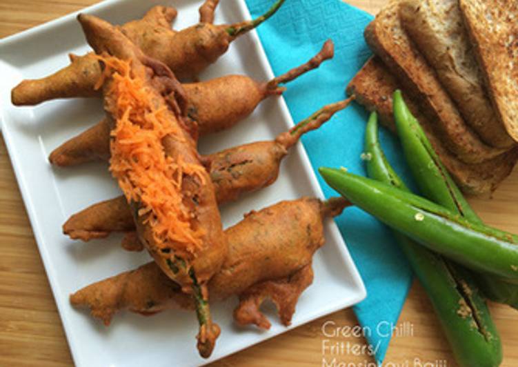 Recipe of Speedy Mirchi bajji {green chilli fritters )