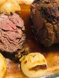 Asado especiado con cebollitas caramelizadas