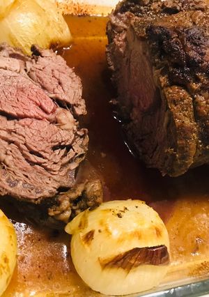 Foto principal de Asado especiado con cebollitas caramelizadas