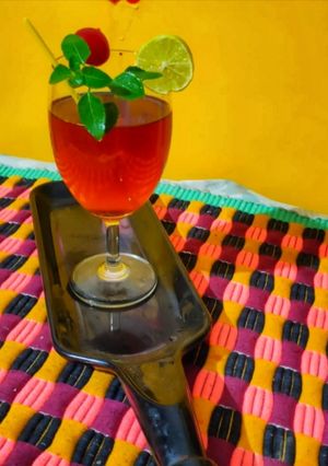 হানি লাইম সোডা (Honey Lime Soda, Recipe in Bengali) রেসিপির প্রধান ছবি