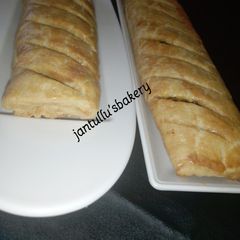 A picture of Beef bread.