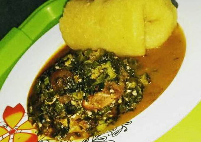 Recipe of Award-winning Watery Okro soup garnished with prawn, pomo, stock fish and beef