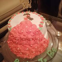 A picture of Bride to be Chocolate cake.