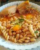 Sopa de frijoles con cerdo👍🇵🇪