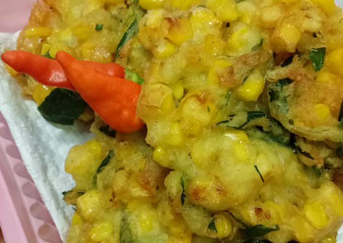 Cara Membuat Bakwan jagung manado Yang Mudah