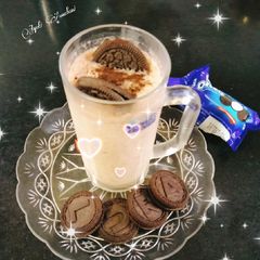 A picture of Oreo milkshake.