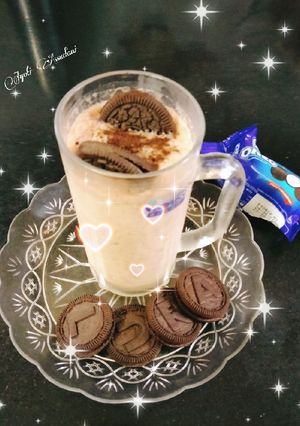 A picture of Oreo milkshake.