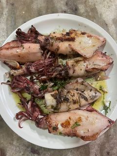 Una foto de Calamares al ajillo