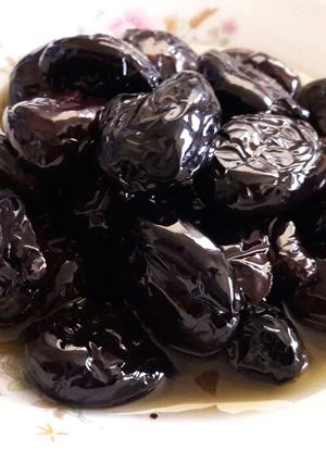 صورة لوصفة عطون الزيتون الاسود المجفف