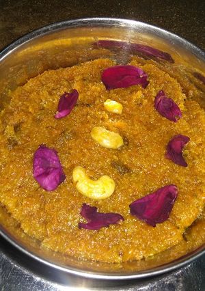 A picture of Gajar ka halwa.
