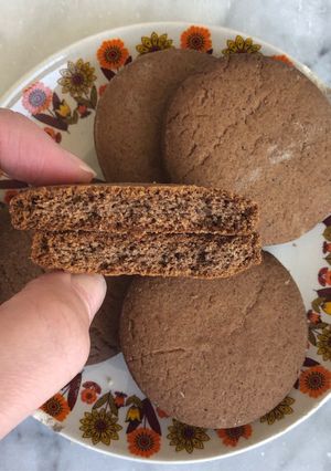 Una foto de Galletitas de miel y cacao