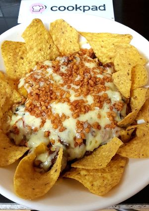 A picture of My Chicken & Chorizo tortilla Bake. 😘.