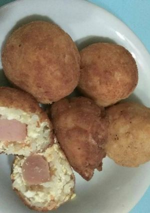 Foto resep Bola2 Nasi Tahu isi sosis