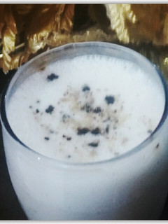 A picture of Thandae banana milk shake.