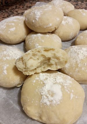 Foto principal de Molletes de Antequera con masa madre casera