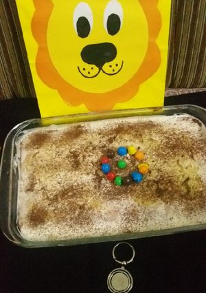 A picture of Tres leche cake.