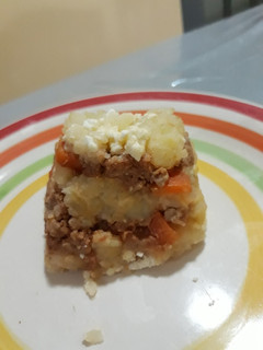 Una foto de Pastelillo de carne y puré de papa