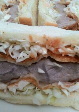 Hình của món Katsu-sando - Sandwich Nhật.