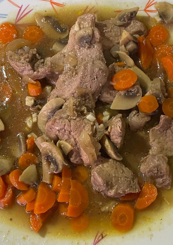 Una foto de Solomillo a la cerveza y más (receta hecha por mi)