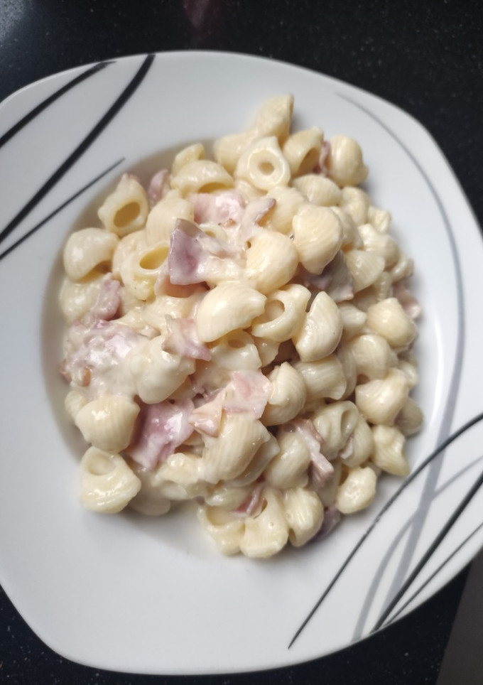 Una foto de Pasta carbonara (a mi manera) en Mambo
