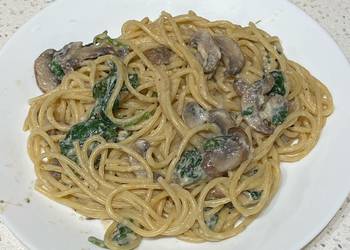 Fast Cooking Methods Creamy Spinach Spaghetti Delicious and Healthy