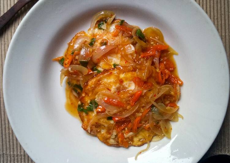 06. Telur Ceplok Asam Manis