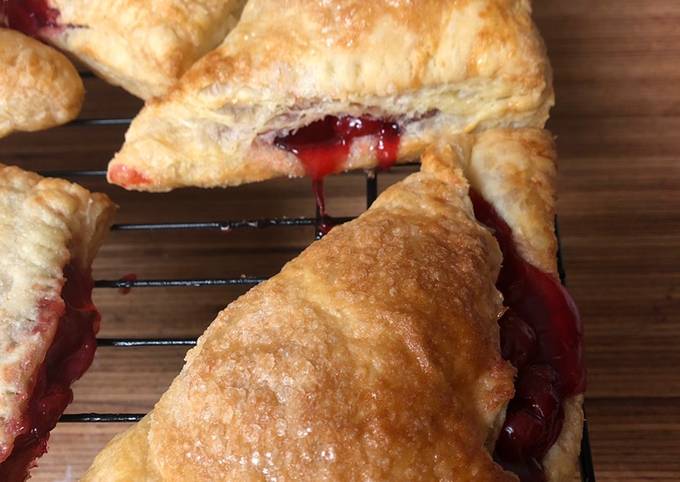 Simple Way to Make Quick Cherry Turnovers