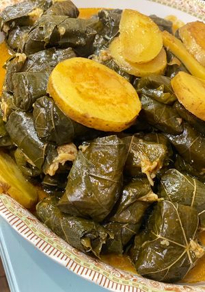 صورة لوصفة ورق عنب بالقدر الكهربائي